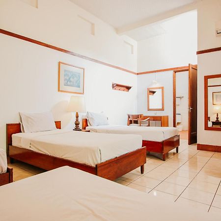 Hotel Bumi Asih Gedung Sate Bandung Zewnętrze zdjęcie