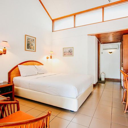 Hotel Bumi Asih Gedung Sate Bandung Zewnętrze zdjęcie