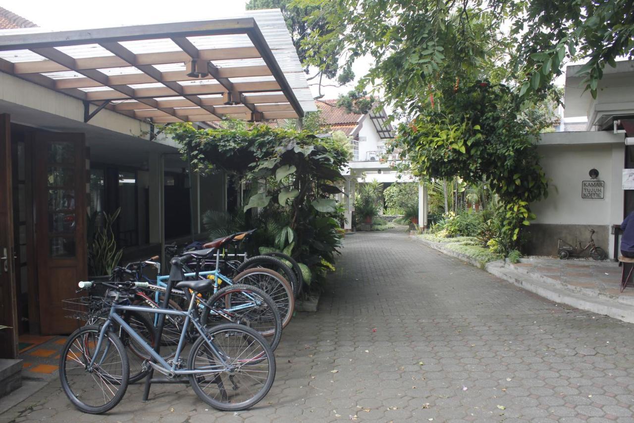 Hotel Bumi Asih Gedung Sate Bandung Zewnętrze zdjęcie