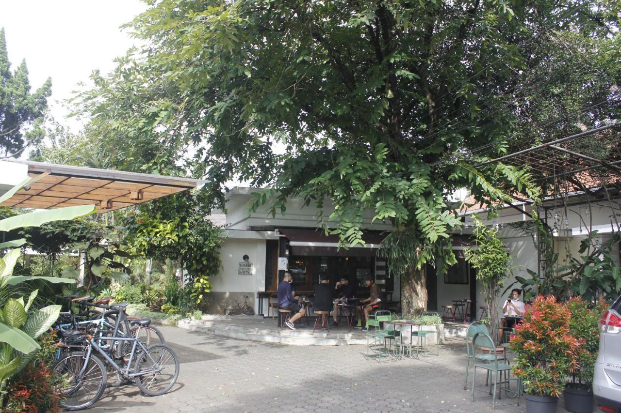Hotel Bumi Asih Gedung Sate Bandung Zewnętrze zdjęcie