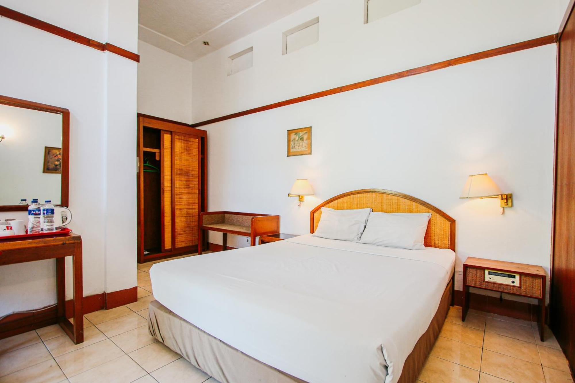 Hotel Bumi Asih Gedung Sate Bandung Zewnętrze zdjęcie
