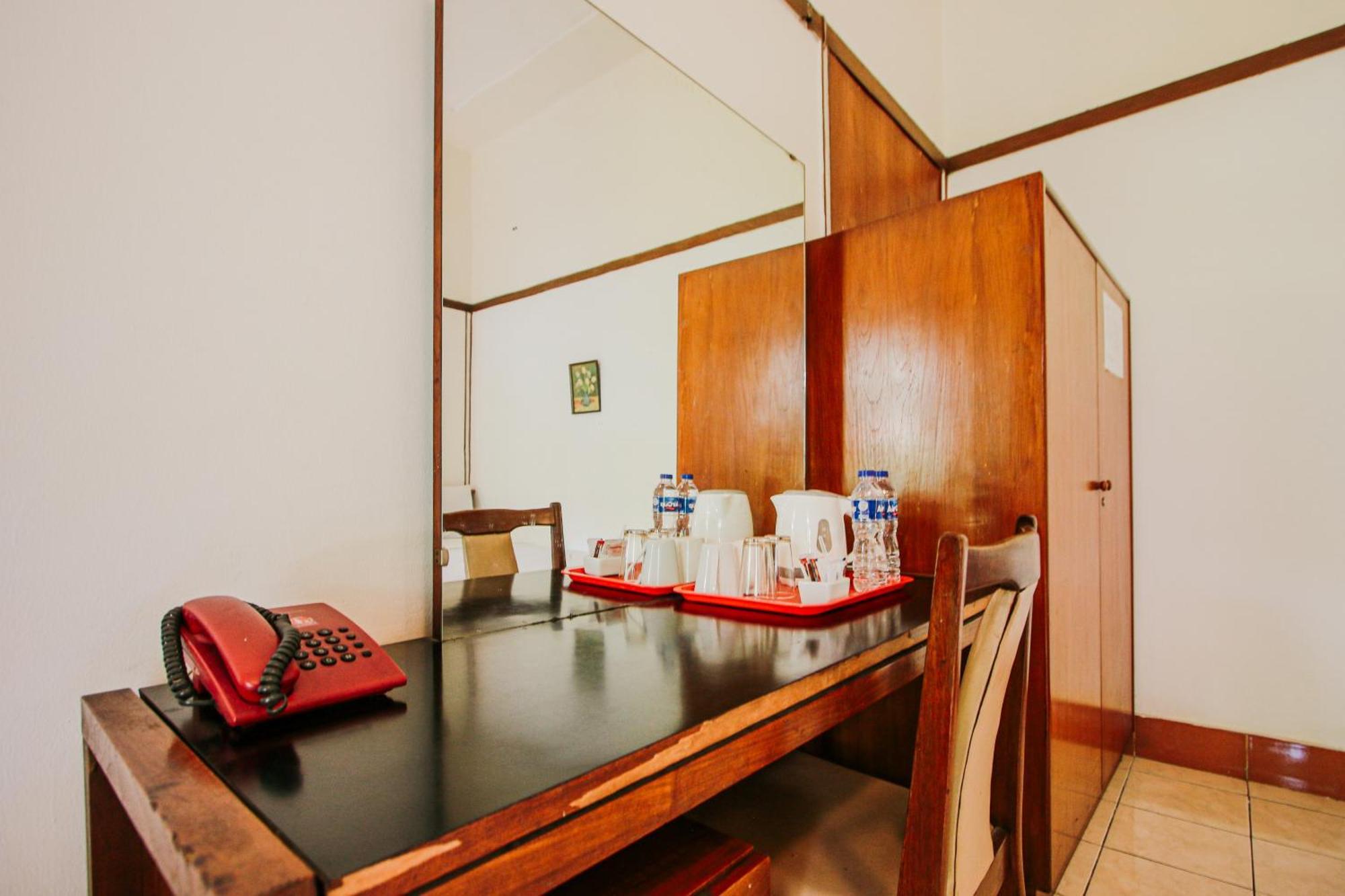 Hotel Bumi Asih Gedung Sate Bandung Zewnętrze zdjęcie
