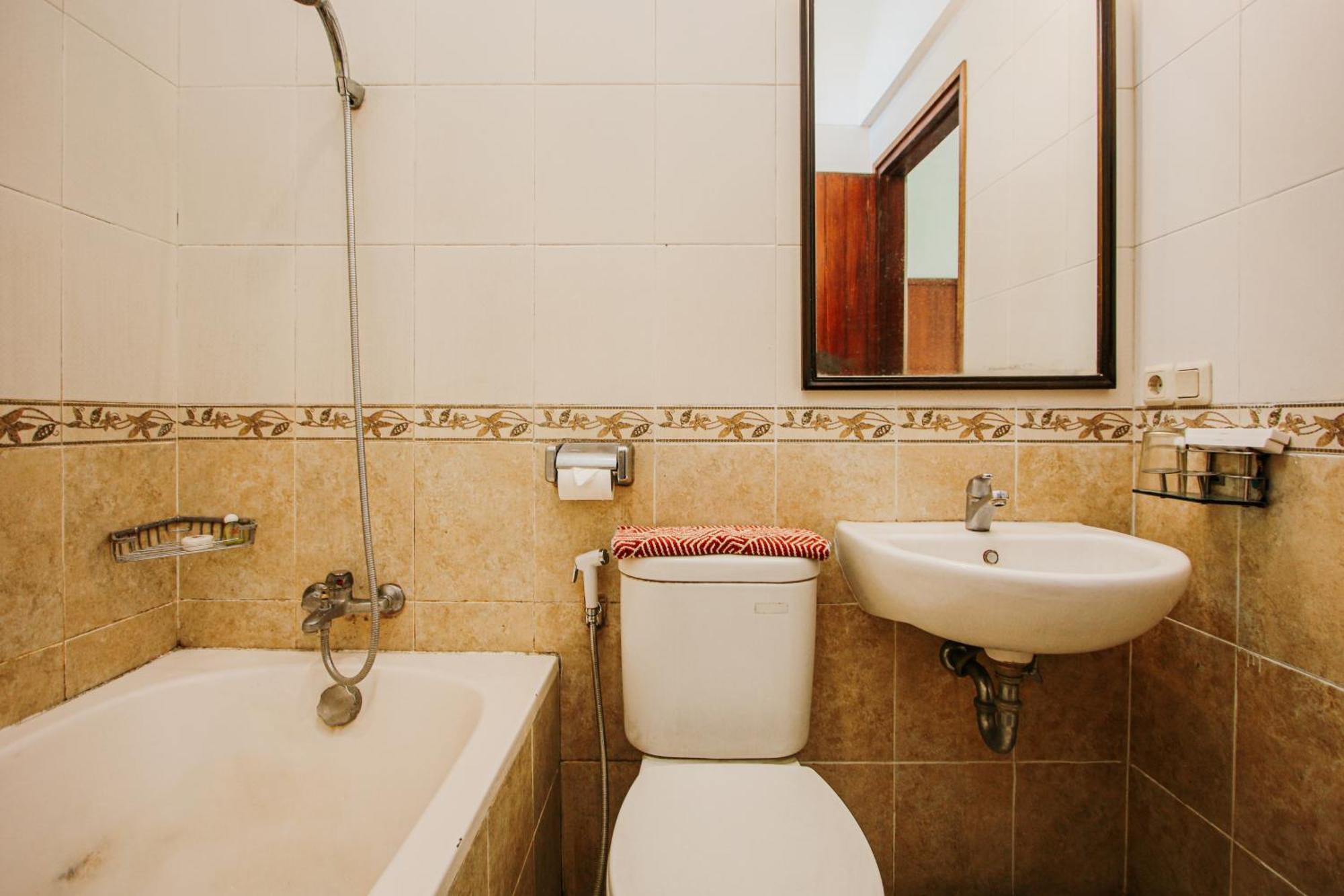 Hotel Bumi Asih Gedung Sate Bandung Zewnętrze zdjęcie