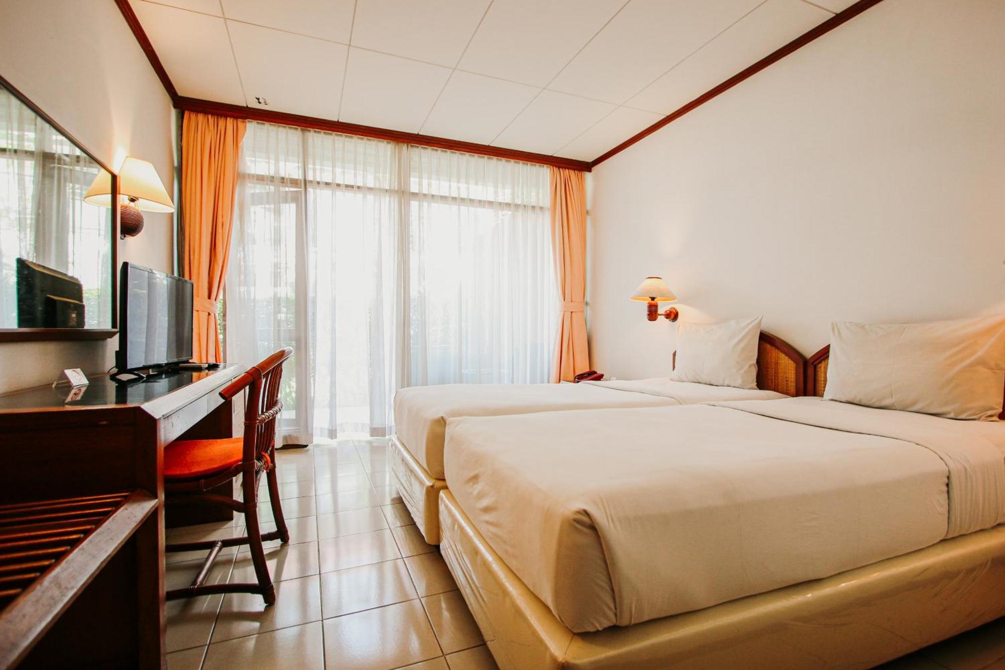 Hotel Bumi Asih Gedung Sate Bandung Zewnętrze zdjęcie