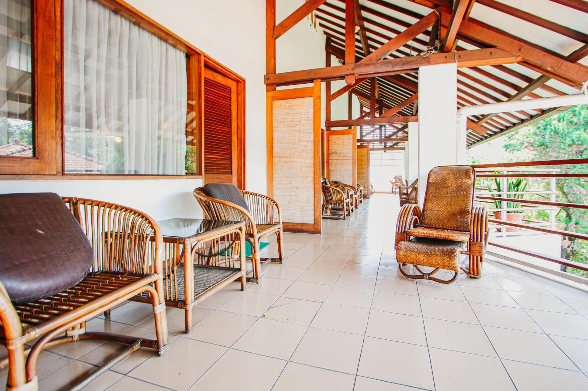 Hotel Bumi Asih Gedung Sate Bandung Zewnętrze zdjęcie