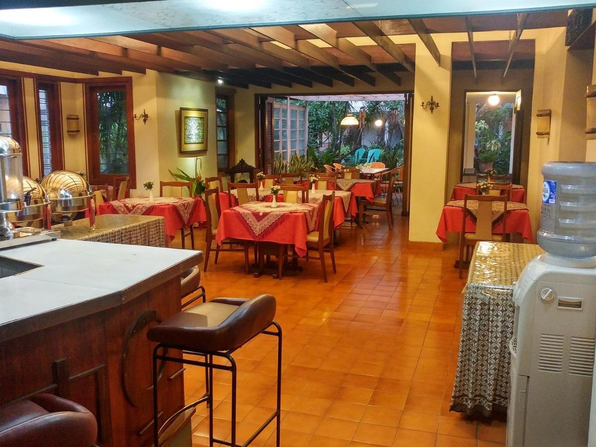 Hotel Bumi Asih Gedung Sate Bandung Zewnętrze zdjęcie