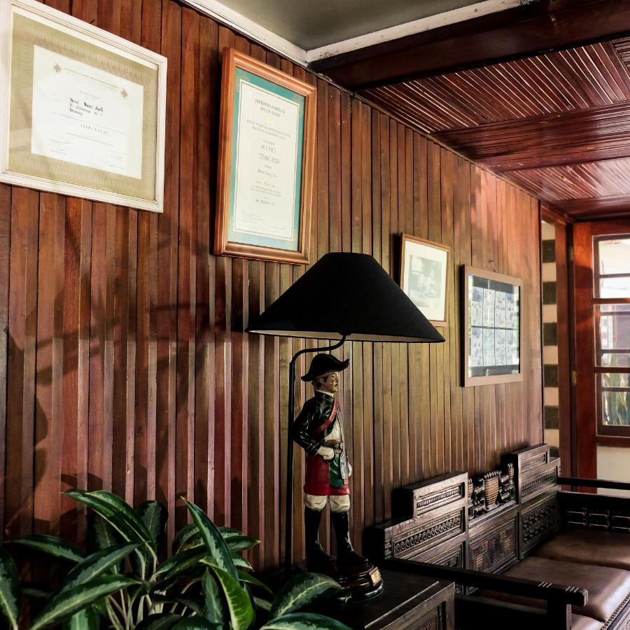 Hotel Bumi Asih Gedung Sate Bandung Zewnętrze zdjęcie